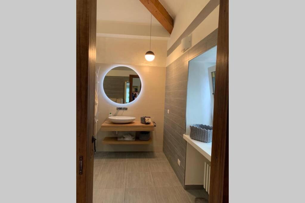 The Cherry Garden House Loft Lusso Apartment บรูนาเต ภายนอก รูปภาพ